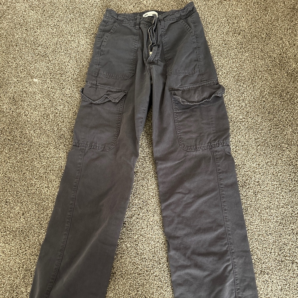 Zara Cargo pants!!